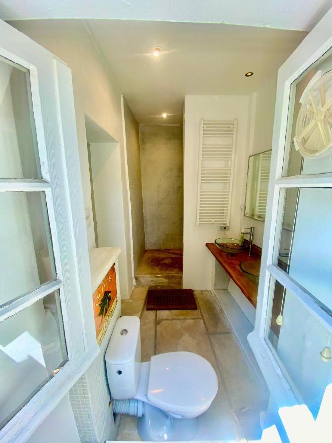 Auberge De La Croix Du Pape Èze Exteriér fotografie