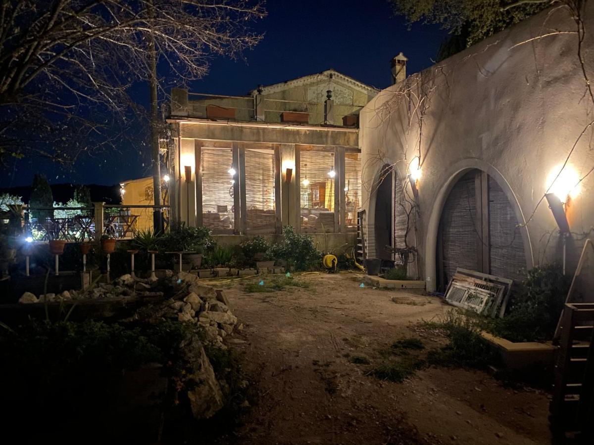 Auberge De La Croix Du Pape Èze Exteriér fotografie