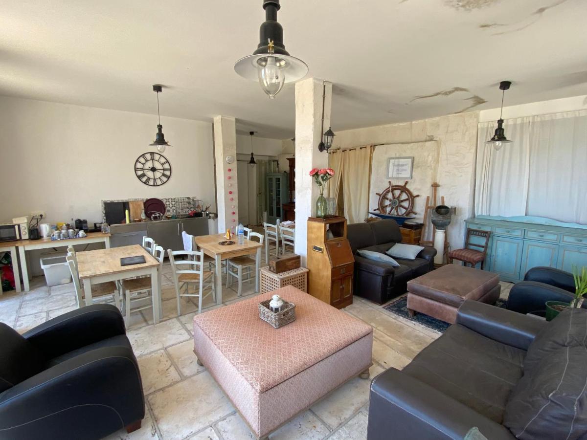 Auberge De La Croix Du Pape Èze Exteriér fotografie